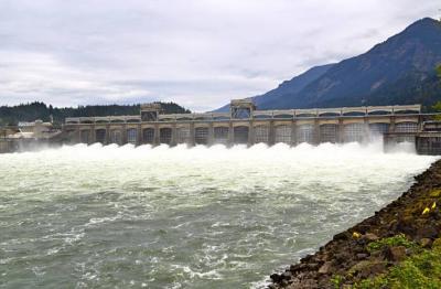 This photo of Bonneville Dam in the Columbia River Gorge is courtesy of iStock.